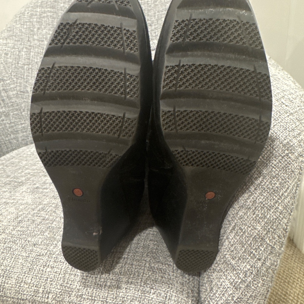 Dress Boots - Picture 2 of 3